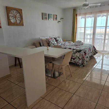 Royal - Sea View - Air Conditioning * Los Cristianos (Tenerife)