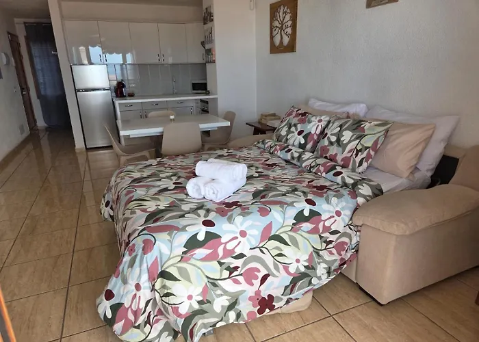 Апартаменты Royal - Sea View - Air Conditioning Лос Кристианос